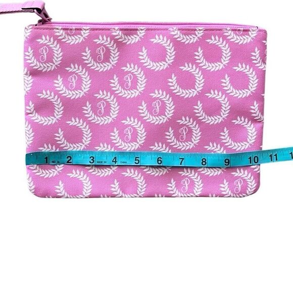 PINK Zippered Wristlet - Picture 4 of 5